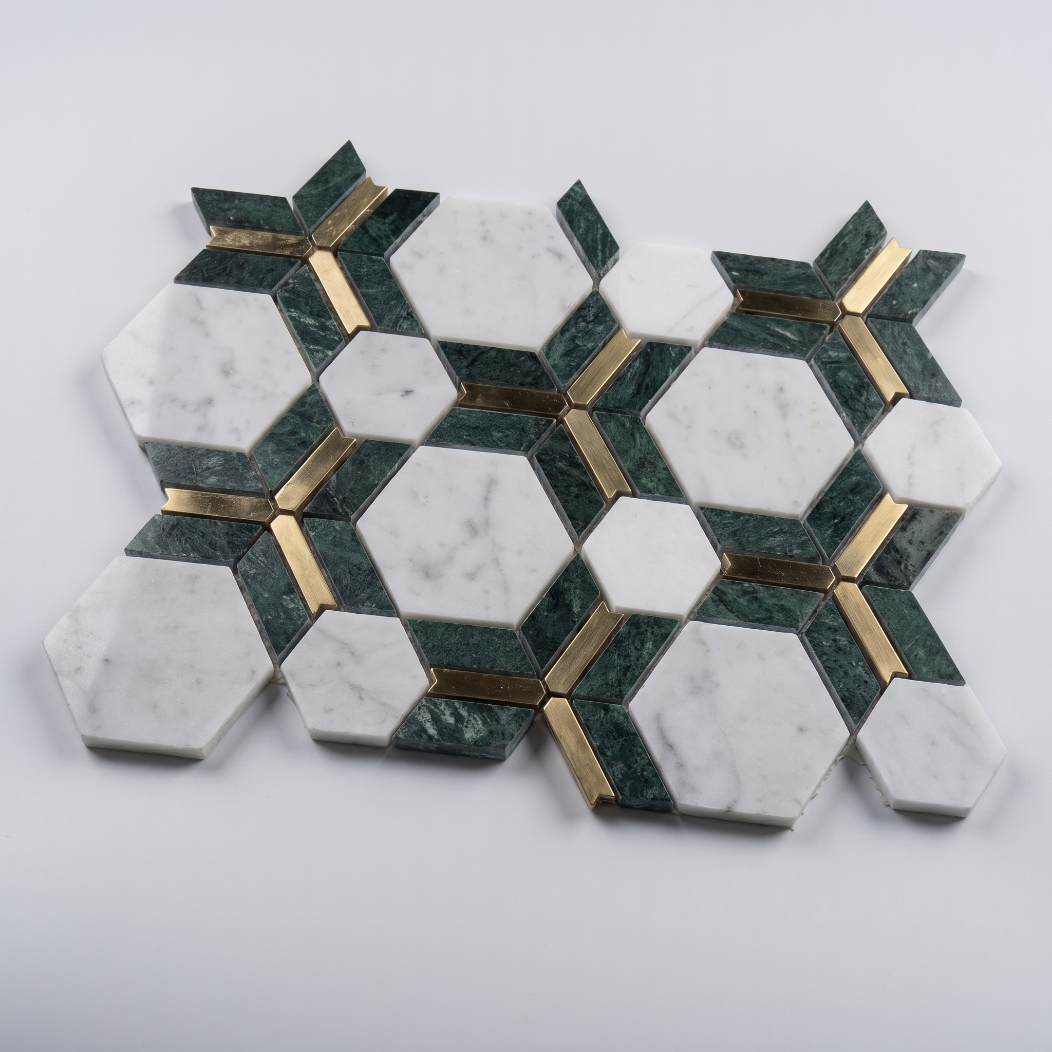 Marmormosaik Toulon mit Aluminium Hexagon‑Design Grün  250×330×8 mm