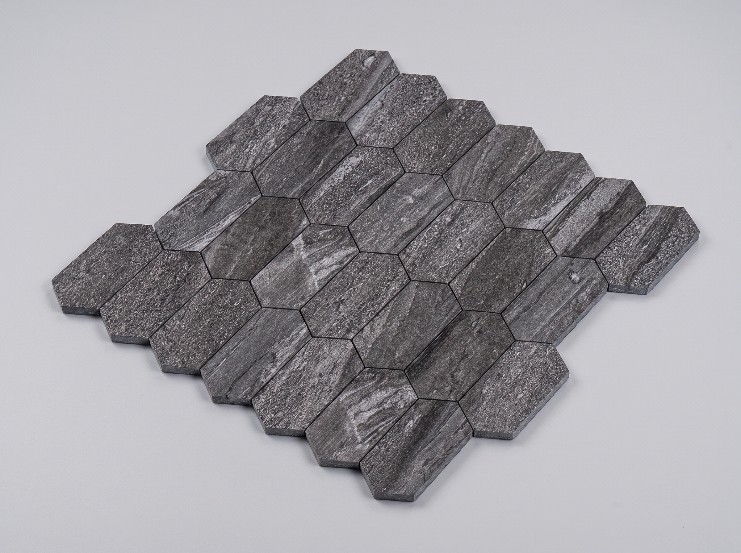 Selbstklebendes Aluminium Mosaik Nantes in Marmoroptik Schwarz